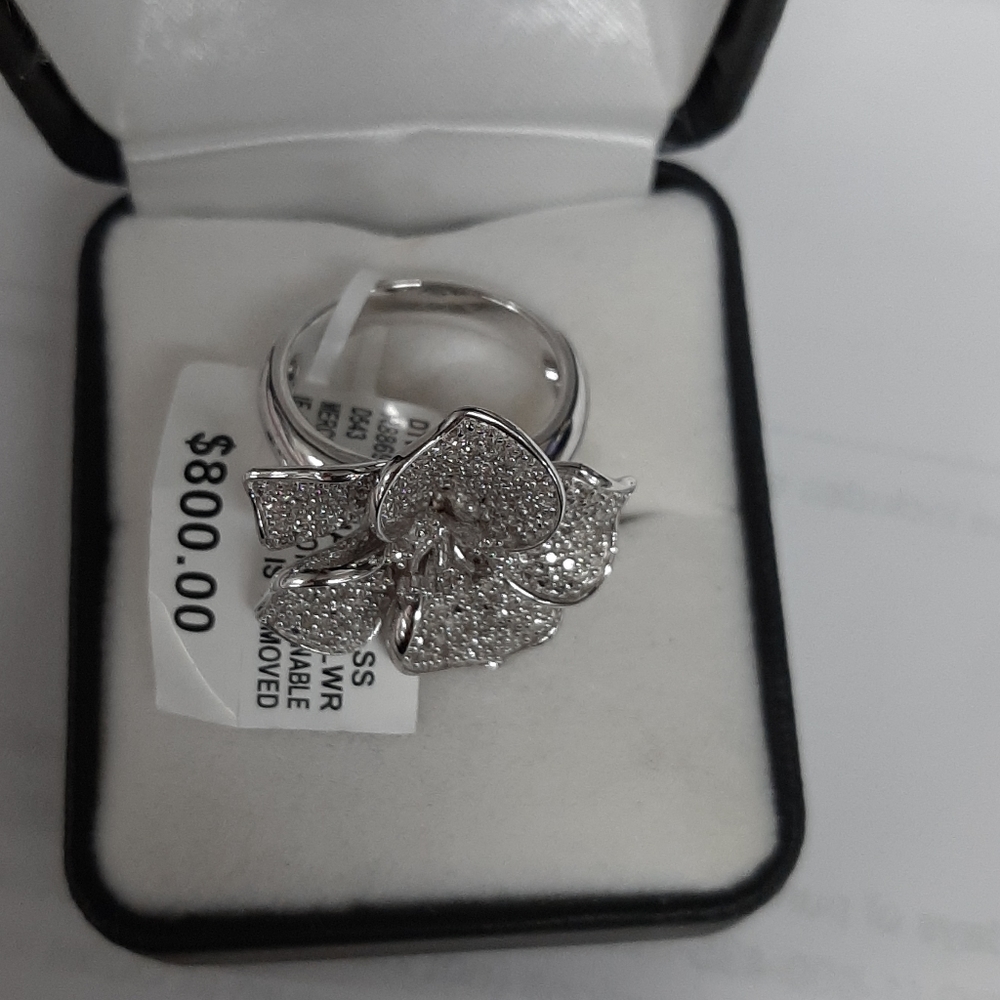 1/2 CTW FASHION RING - Picture 2 of 2